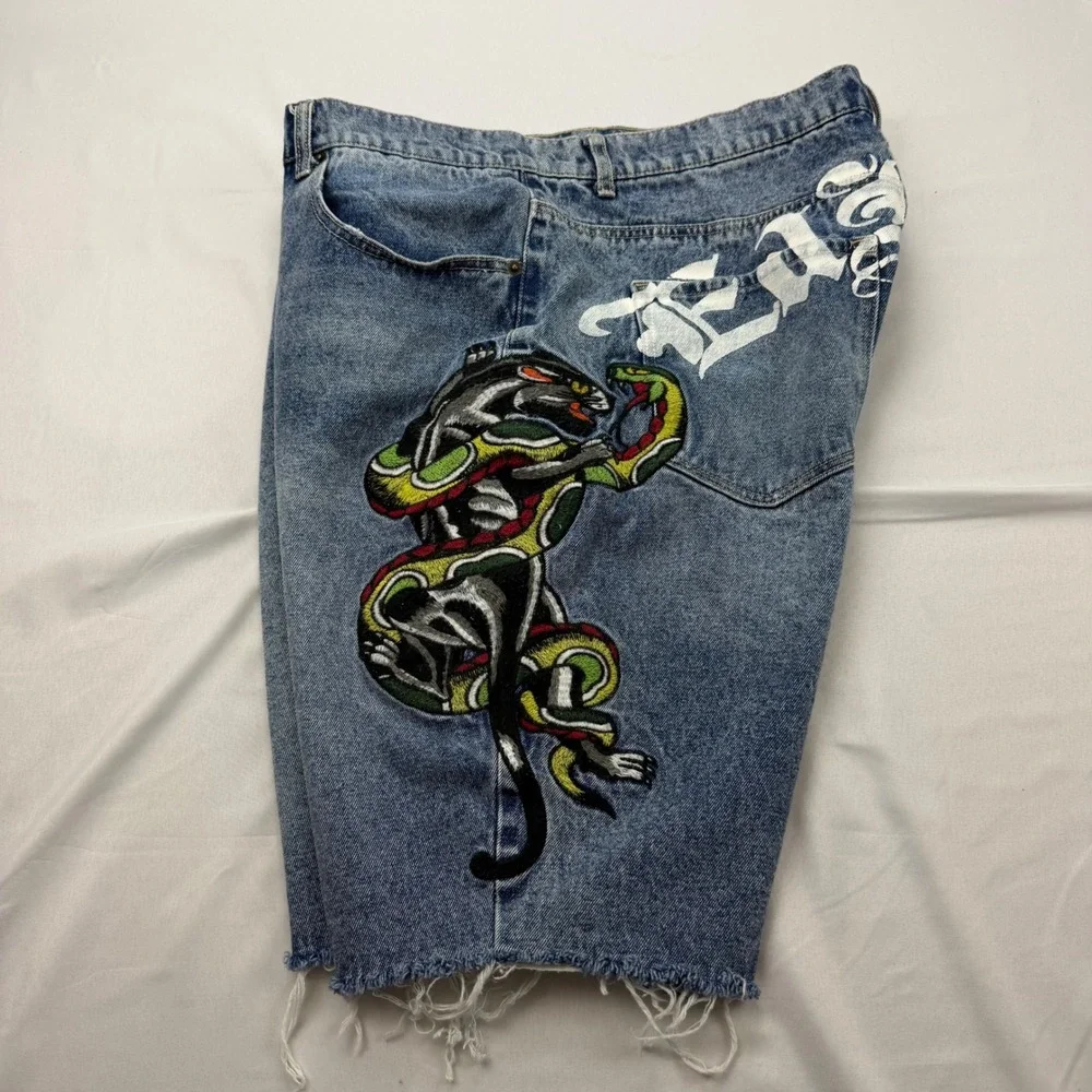 Ed Hardy Jean Shorts Mens 38 Blue Embroidered Dragon Logo Raw Hem MEHD8003-2